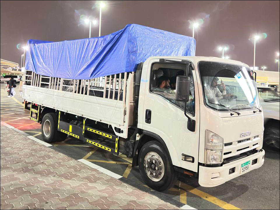 3 Ton Open Pickup Truck with Waterproof Tarp for Rain Protection