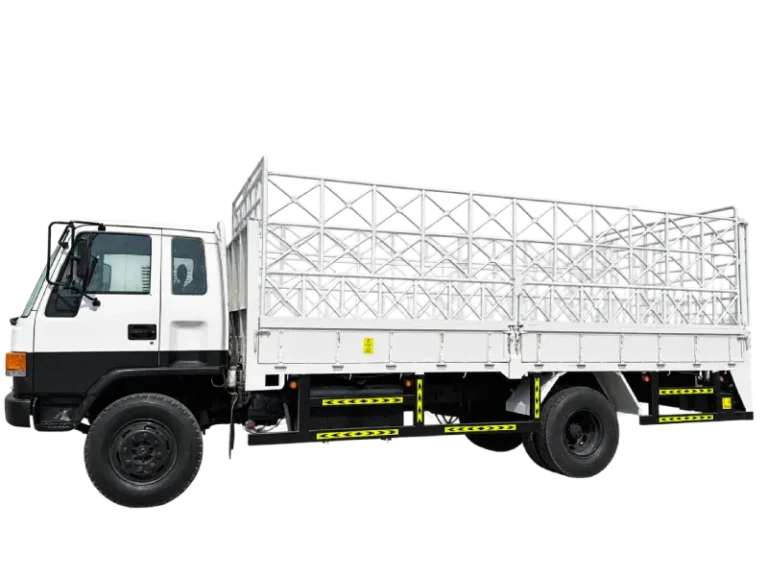 7 Ton Pickup Truck Rental in Abu Dhabi
